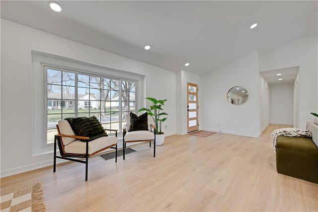 9427 WENONGA Road, Leawood, KS 66206