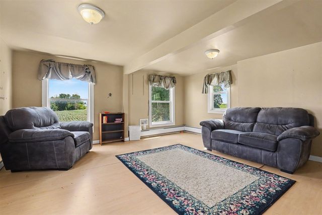 2658 N Amble Road, Coral, MI 49322
