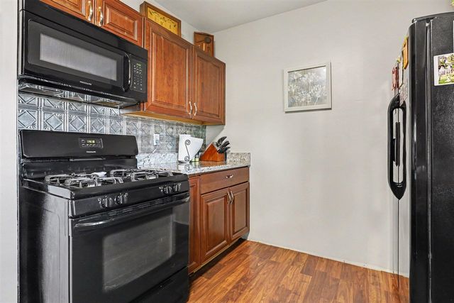 2658 N Amble Road, Coral, MI 49322