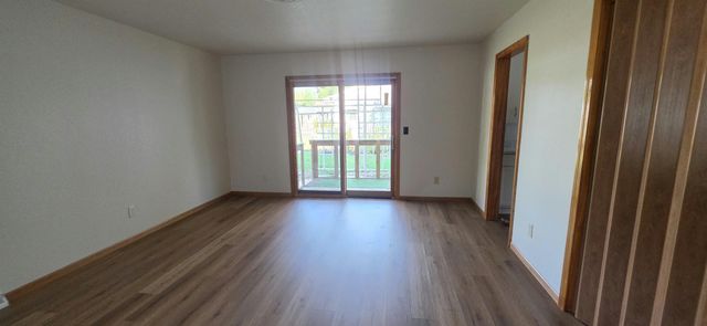 1312 W Regal St, Wichita, KS 67217