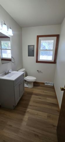 1312 W Regal St, Wichita, KS 67217