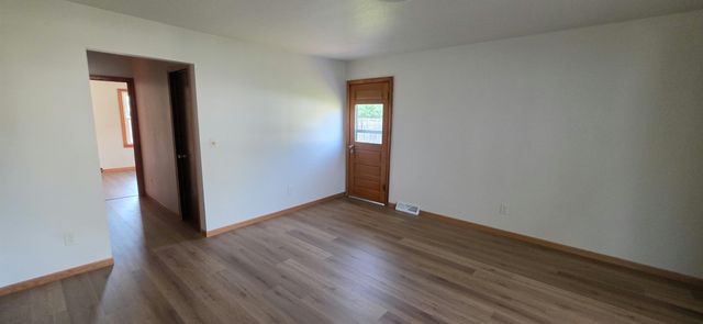1312 W Regal St, Wichita, KS 67217