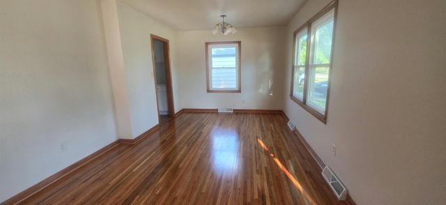 1312 W Regal St, Wichita, KS 67217