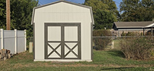 1312 W Regal St, Wichita, KS 67217