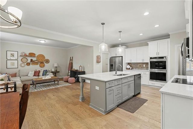 7540 Sunridge Lane, Douglasville, GA 30135