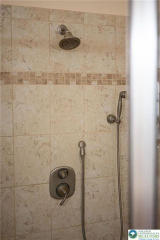 8 Bear Creek Lake Drive, Penn Forest Twp, PA 18229