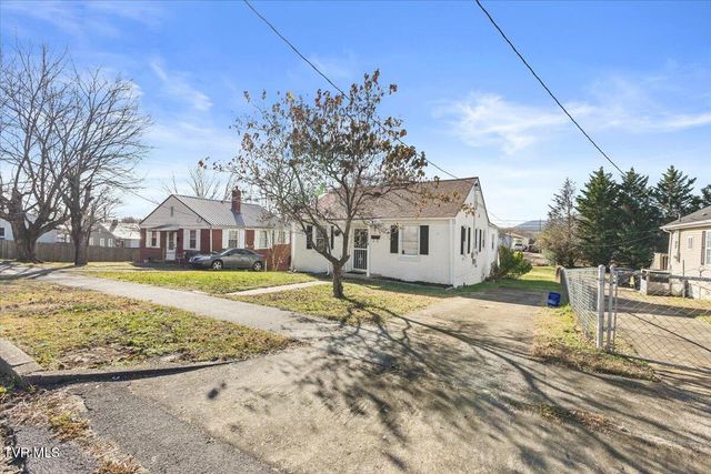 1014 Myrtle Street, Kingsport, TN 37660