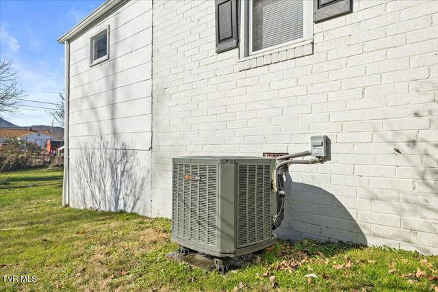 1014 Myrtle Street, Kingsport, TN 37660