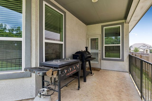 1425 Escarpment, New Braunfels, TX 78132