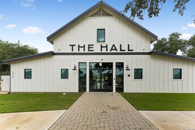 1425 Escarpment, New Braunfels, TX 78132