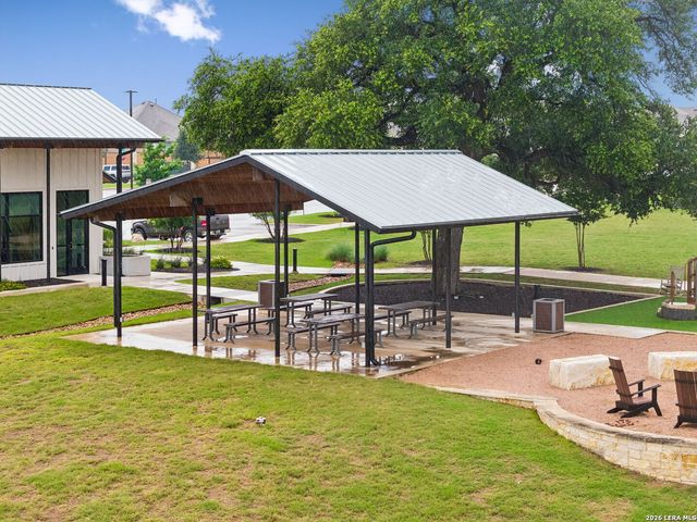 1425 Escarpment, New Braunfels, TX 78132