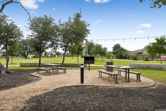 1425 Escarpment, New Braunfels, TX 78132
