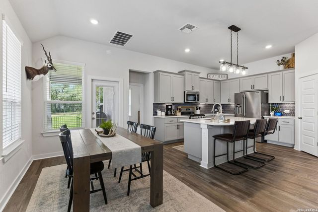 1425 Escarpment, New Braunfels, TX 78132