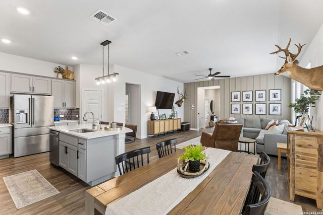 1425 Escarpment, New Braunfels, TX 78132