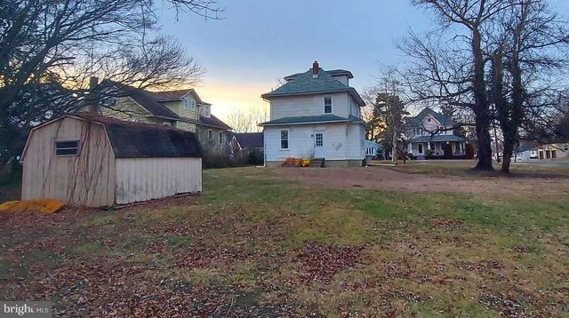 302 W WASHINGTON AVE, Magnolia, NJ 08049