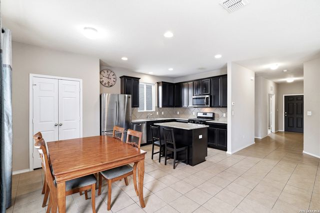 12962 Limestone, San Antonio, TX 78253