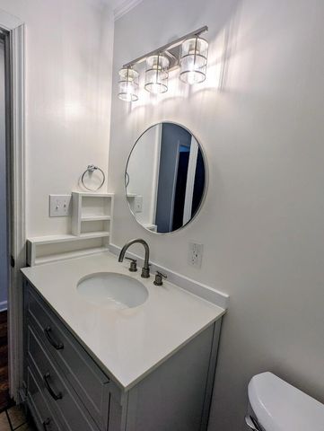 8203 Floyd Pike, Dugspur, VA 24325