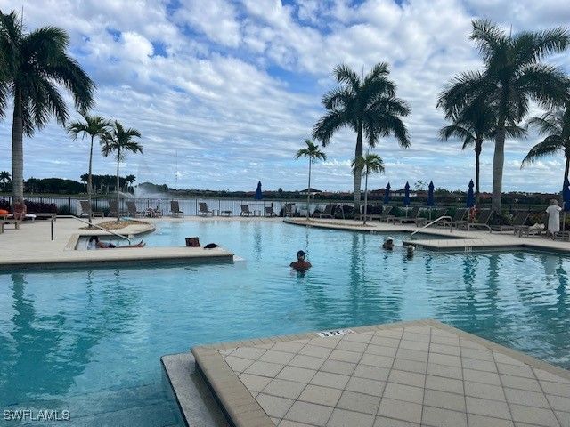 1367 E Artesia DR, Naples, FL 34113