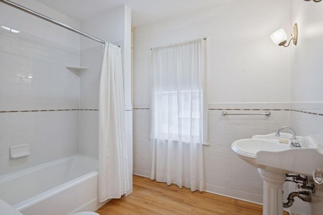 4017 Morningside Road, Edina, MN 55416