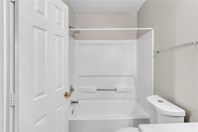 5910 Hampton Court, Atlanta, GA 30349
