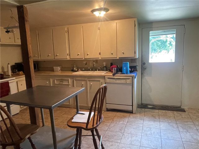 906 TAYLOR Street, Clarksville, AR 72830