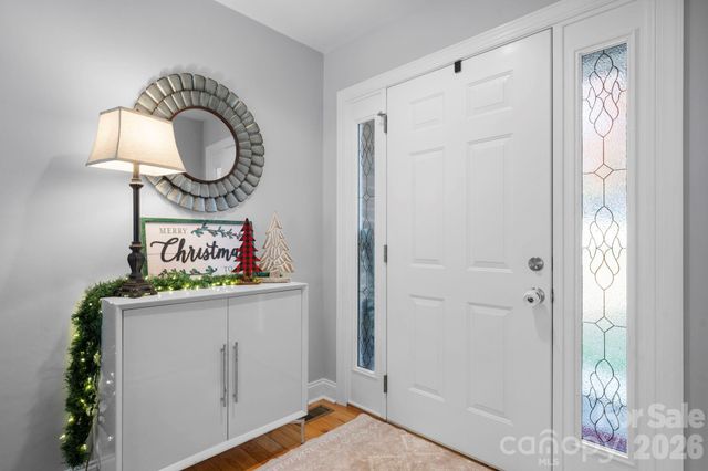 1158 Waterford Drive, Hickory, NC 28602