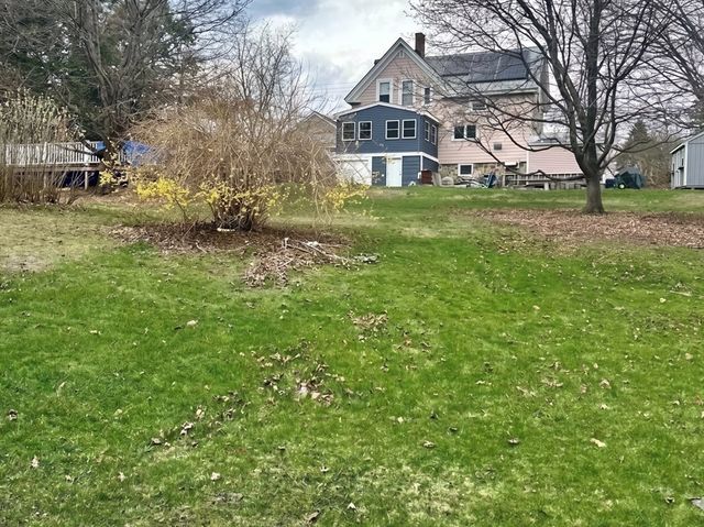 131 Pleasant Valley St, Methuen, MA 01844