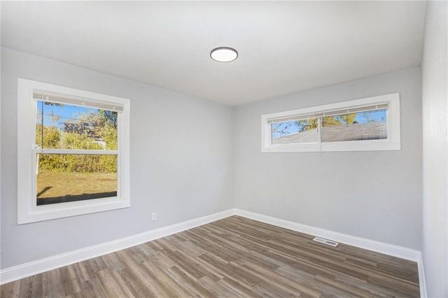 4714 E 44th Street, Kansas City, MO 64130