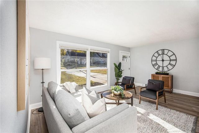 4714 E 44th Street, Kansas City, MO 64130