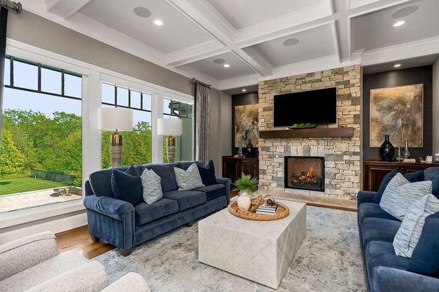 15905 Cody Street, Overland Park, KS 66221