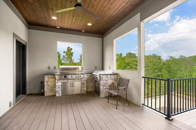 15905 Cody Street, Overland Park, KS 66221