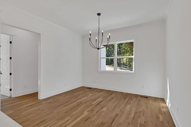 1000 Hogans Branch Rd, Hendersonville, TN 37075