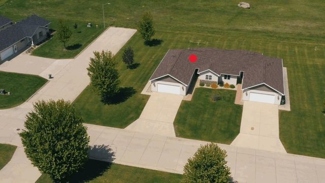 301 Meadow Lane, Charles City, IA 50616