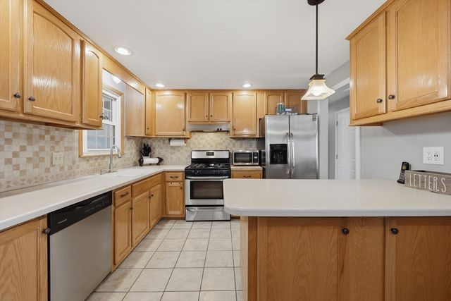 28 Trinity Drive, Milford, MA 01757