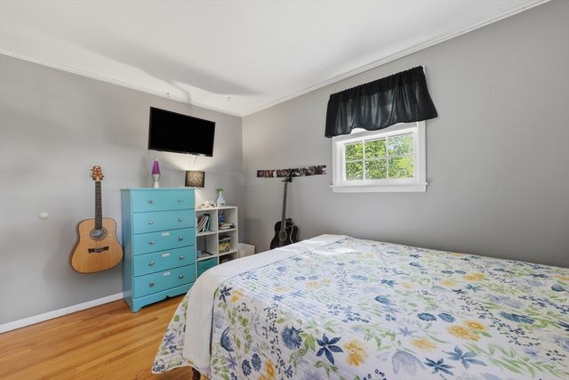 28 Trinity Drive, Milford, MA 01757