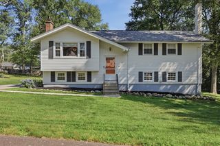 28 Trinity Drive, Milford, MA 01757