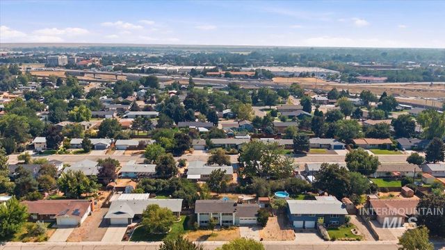 8135 W Mcmullen St, Boise, ID 83709