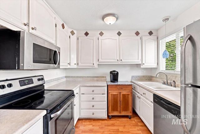 8135 W Mcmullen St, Boise, ID 83709