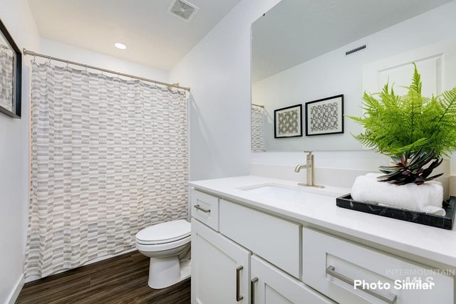 8564 E Love Ct, Nampa, ID 83687