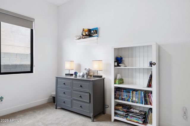 9708 S 7TH Place, Phoenix, AZ 85042