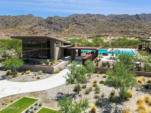 9708 S 7TH Place, Phoenix, AZ 85042