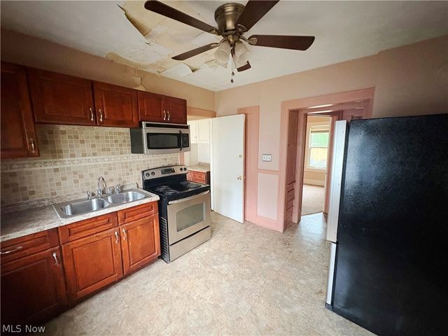 3767 E 146th Street, Cleveland, OH 44128