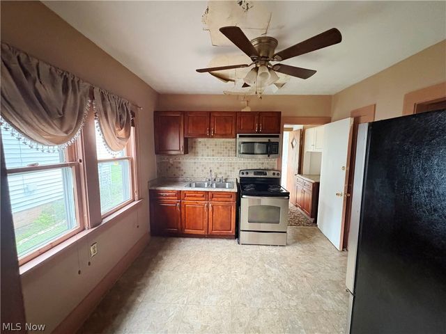 3767 E 146th Street, Cleveland, OH 44128