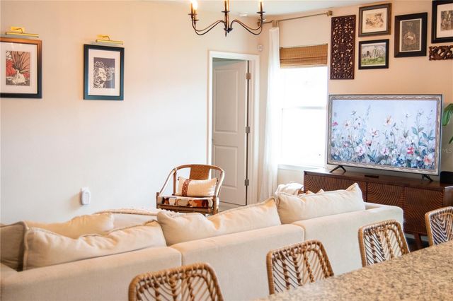 255 AUGUST FERN LOOP, Mount Dora, FL 32757