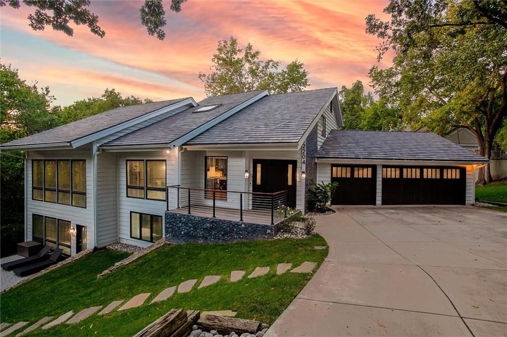 12204 Catalina Street, Leawood, KS 66209