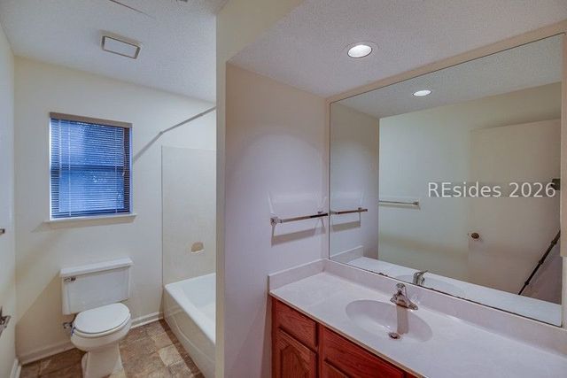 35 Wee Road 35, Hilton Head Island, SC 29926