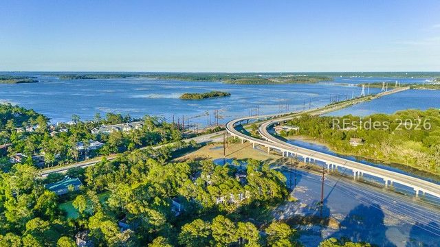 35 Wee Road 35, Hilton Head Island, SC 29926
