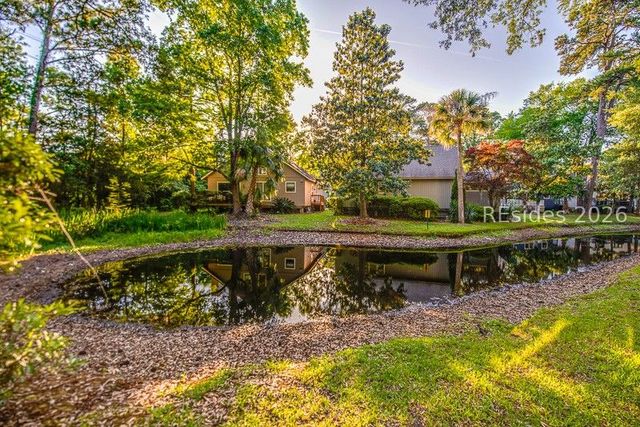 35 Wee Road 35, Hilton Head Island, SC 29926