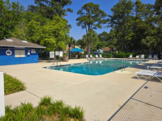 35 Wee Road 35, Hilton Head Island, SC 29926