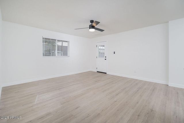 4653 E ALMERIA Road, Phoenix, AZ 85008